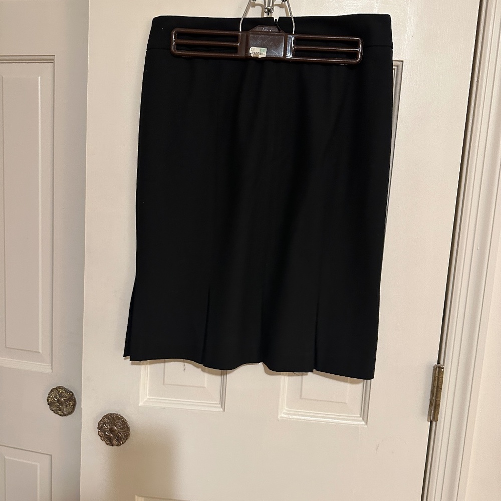 Black skirt